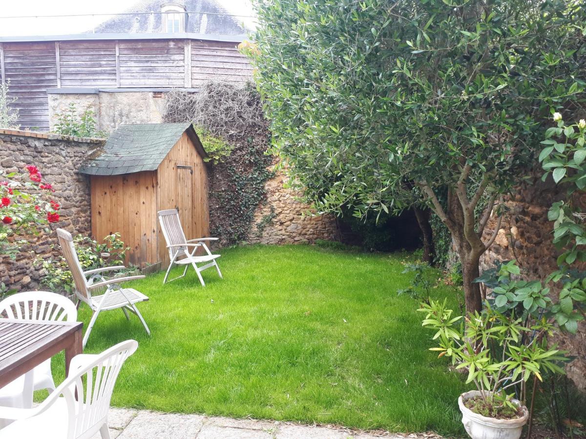 La Maison D'Hotes De Constance Le Mans Esterno foto
